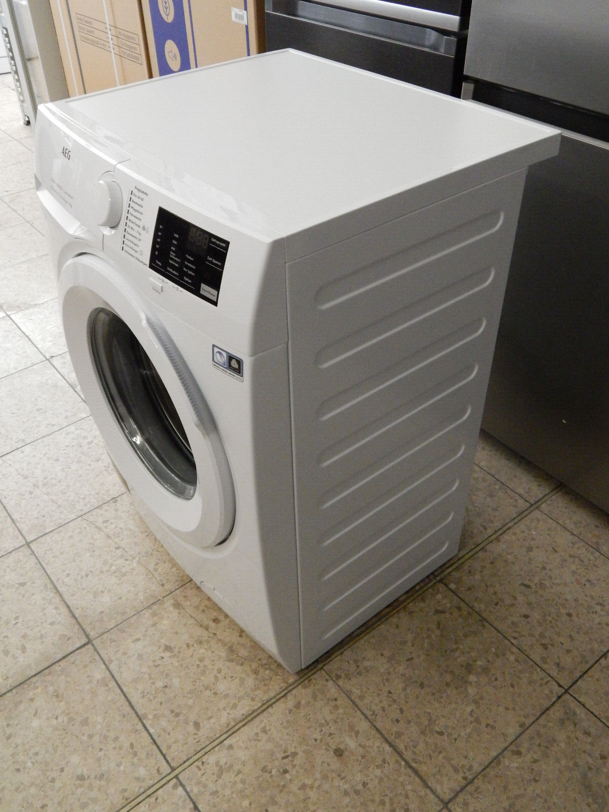 AEG L6FA48FL Waschmaschine Serie 6000 8 kg Anti-Allergie Dampfprogramm 1400U/Min
