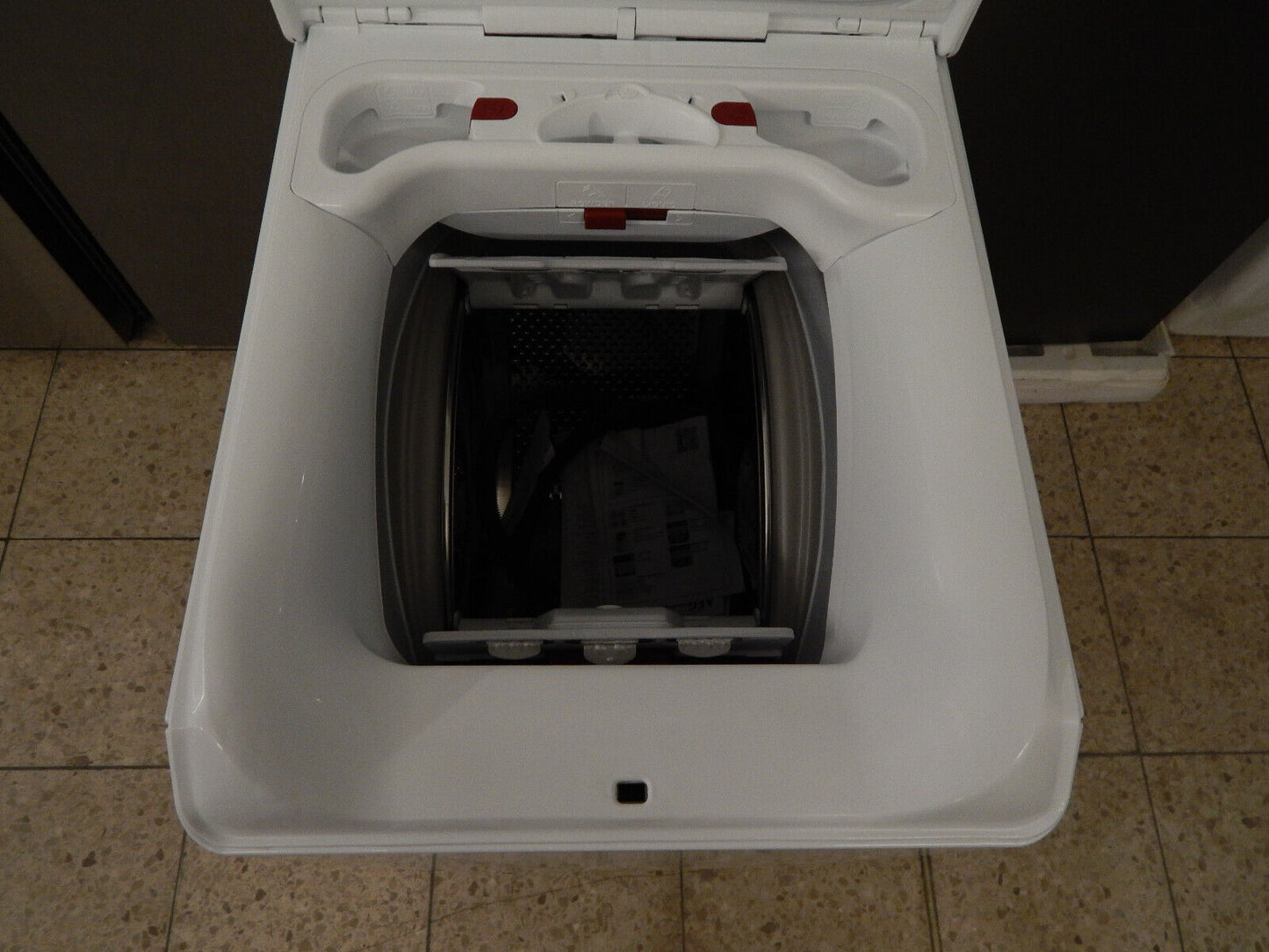 AEG Waschmaschine Toplader 8000 LTR8A36STL Mengenautomatik 1300 U/min Weiß 6kg