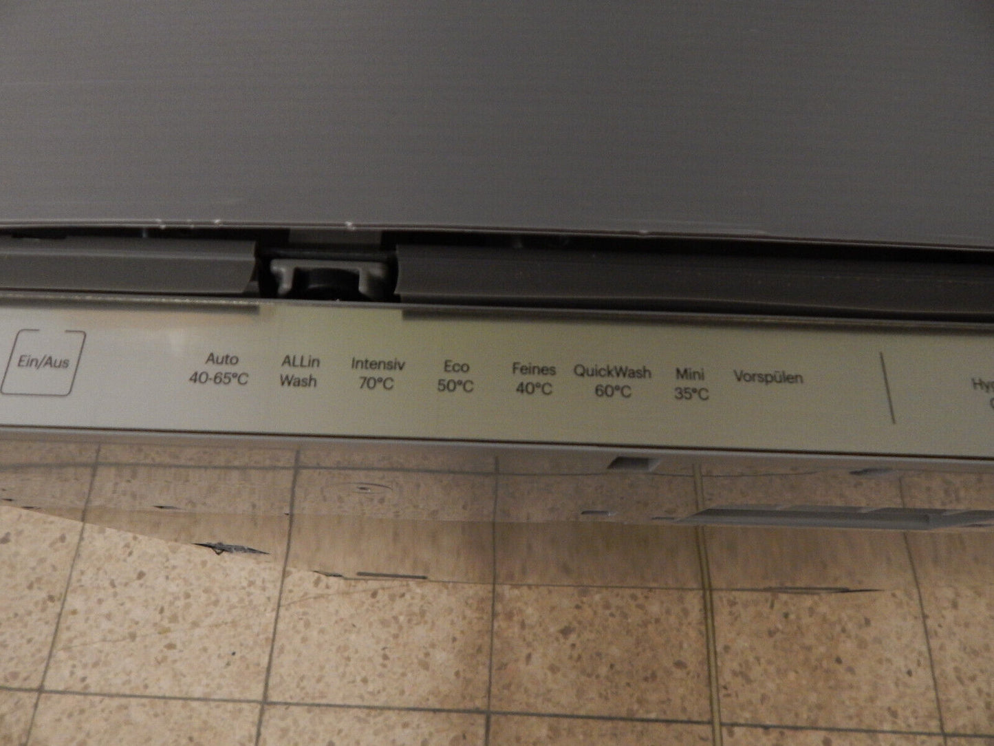Grundig GTVP4540B 7612101671 vollintegrierbarer Geschirrspüler mit 16 Maßgedecke