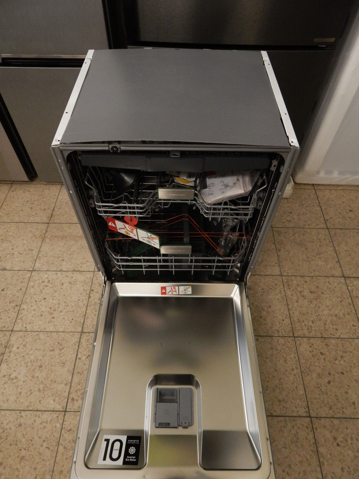 Grundig GTVP4540B 7612101671 vollintegrierbarer Geschirrspüler mit 16 Maßgedecke