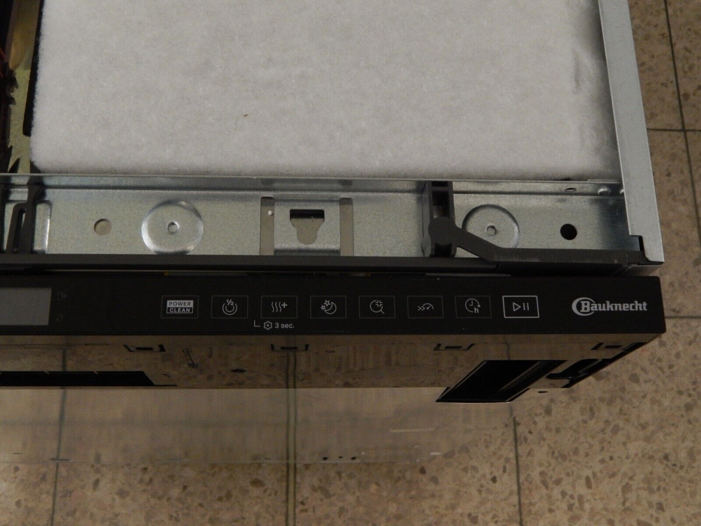 Bauknecht B7I HF60 TUC vollintegrierbarer Geschirrspüler 15 Maßgedecke Schwarz