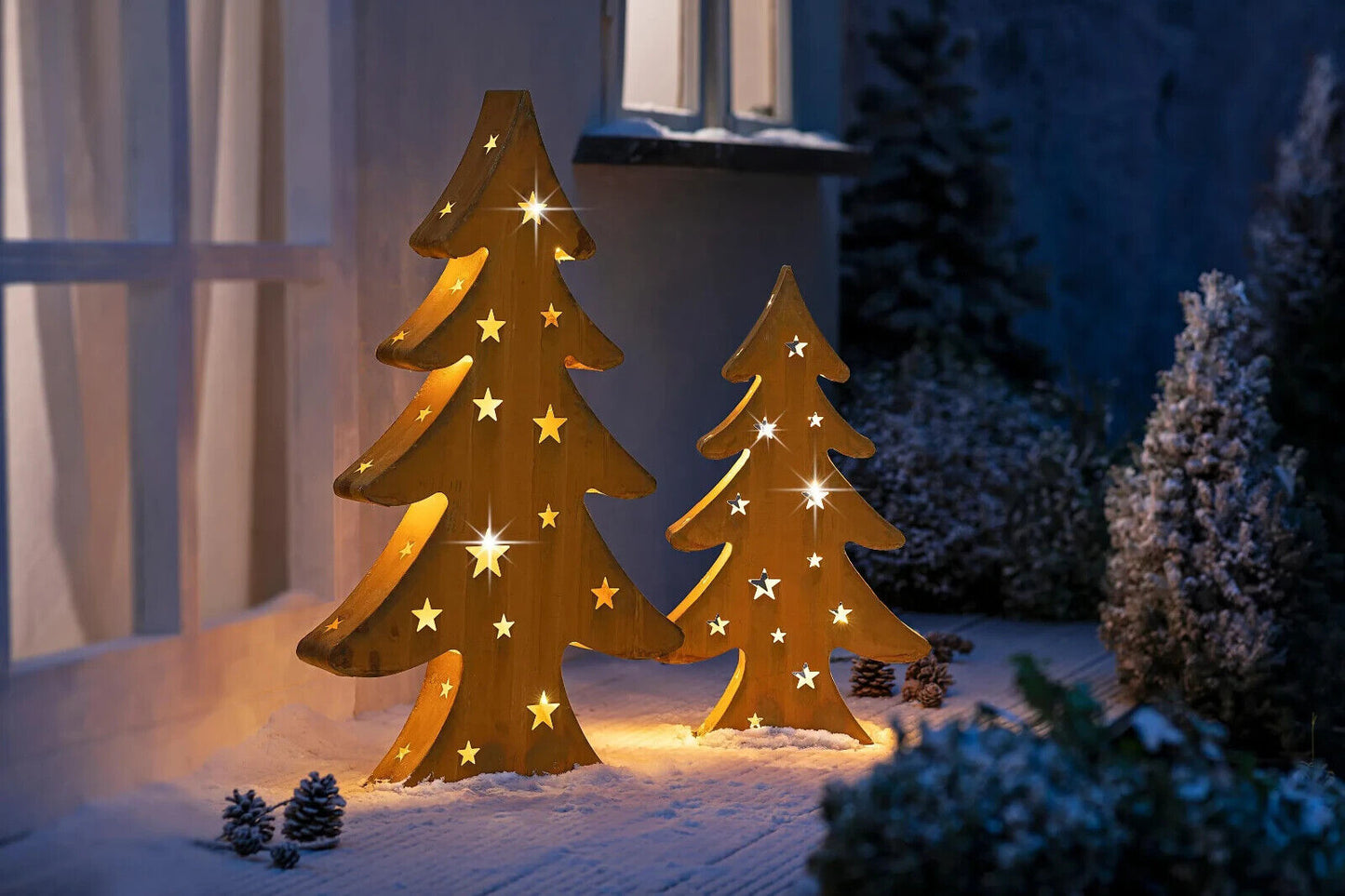 Tannenbaum mit LED-Lichterkette (Größe: 80 cm) Garten Deko aus Metall in Braun