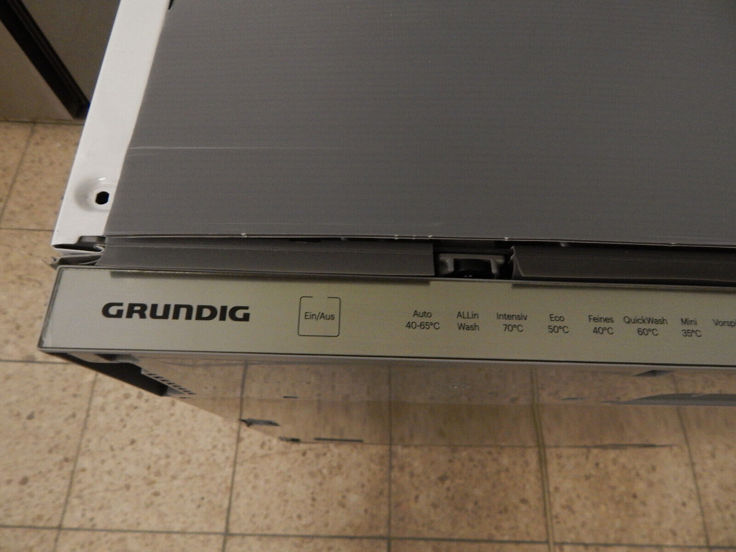 Grundig GTVP4540B 7612101671 vollintegrierbarer Geschirrspüler mit 16 Maßgedecke