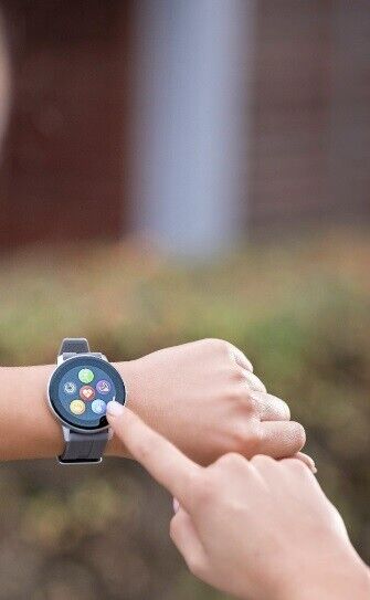 Fitnessuhr mit Full Touch Display Aktivitätstracker Fitness Armband