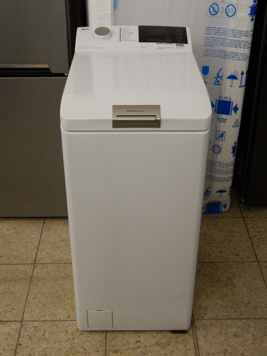 AEG Waschmaschine Toplader 6000 LTR6A360TL Mengenautomatik 1300 U/min Weiß 6kg
