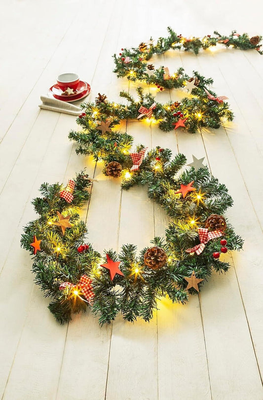 Tannengirlande "Xmas" mit Licht + Deko, 4m
