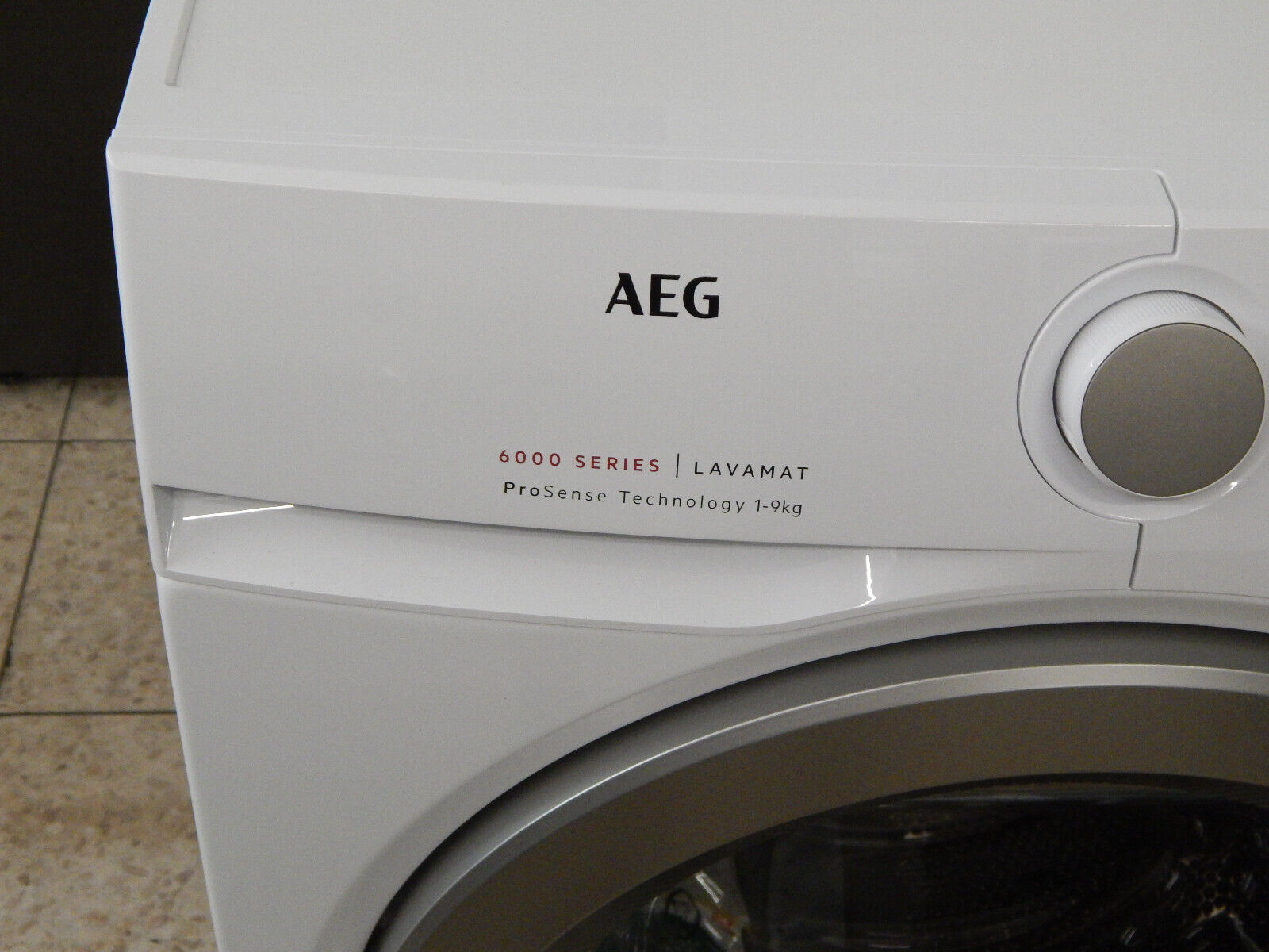 AEG Waschmaschine Serie 6000 L6FB49VFL, 9 kg Anti-Allergie, ProSense, 1400 U/Min