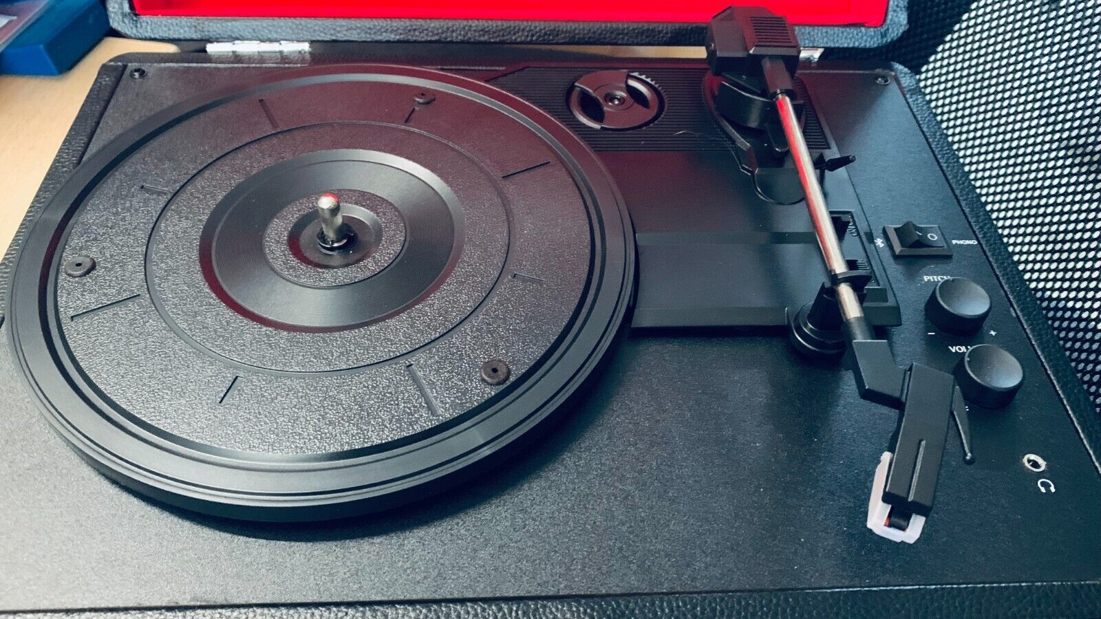 Crosley Portfolio Turntable Tragbarer Bluetooth Plattenspieler