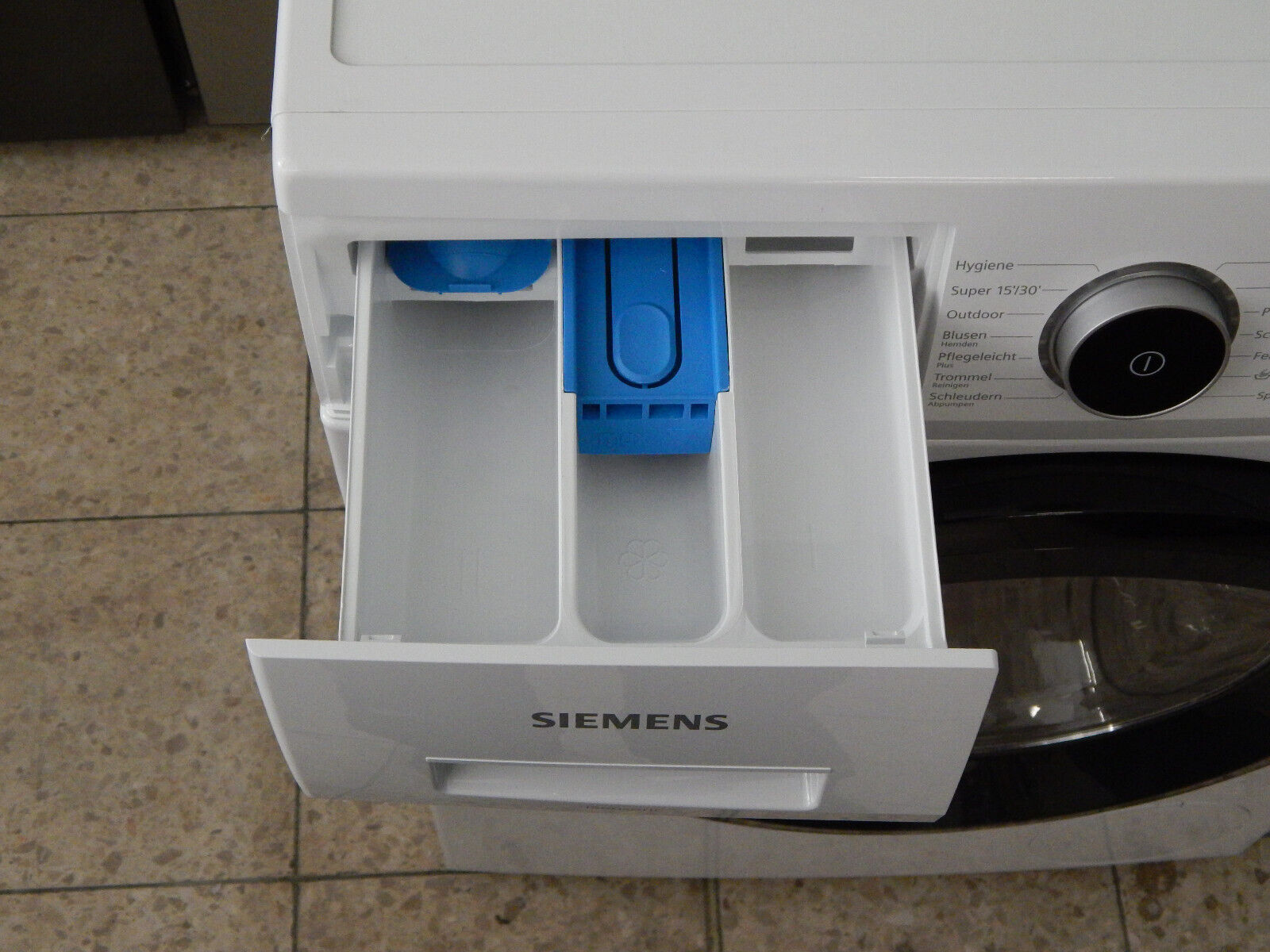 Siemens WM14URECO2 Waschmaschine 9 kg Antiflecken-System waterPerfect Plus iQ500