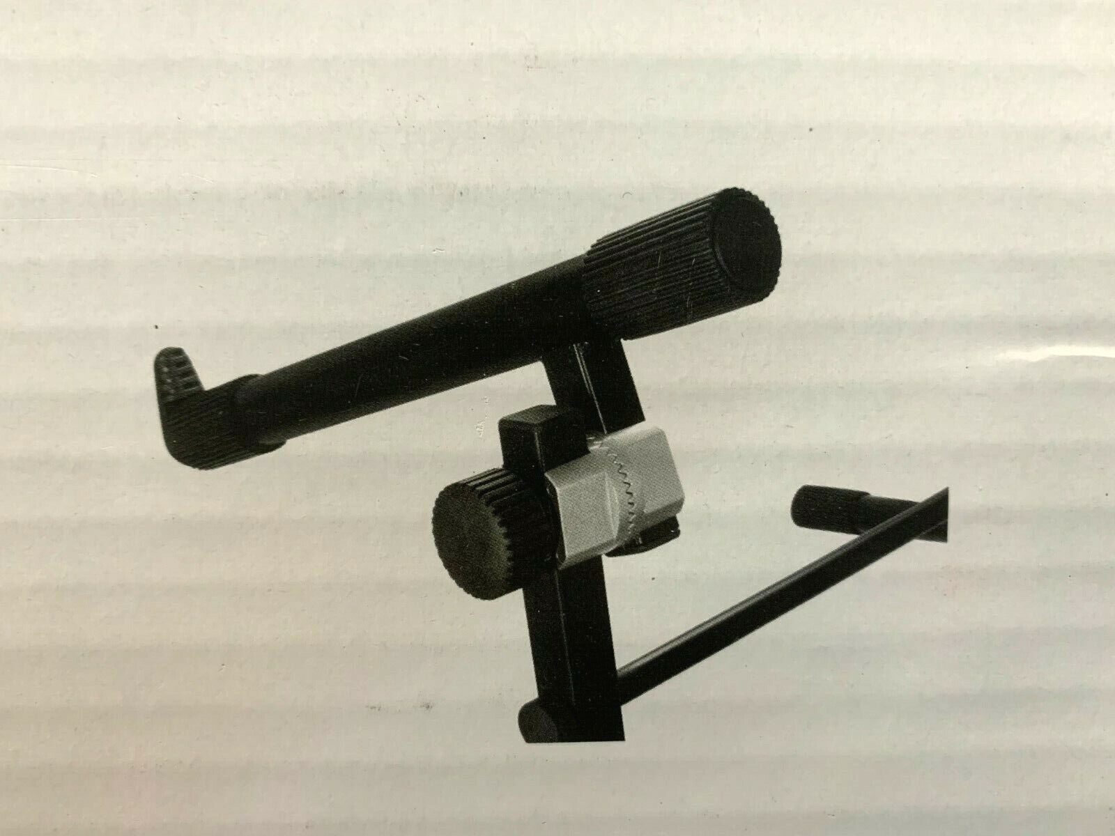Adam Hall Stands SKS024 Keyboard Stand Extension