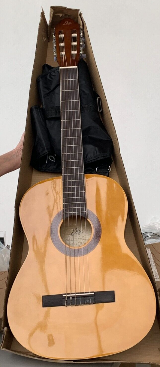 EKO Gitarren 6 Saiten Konzertgitarre (06204125)