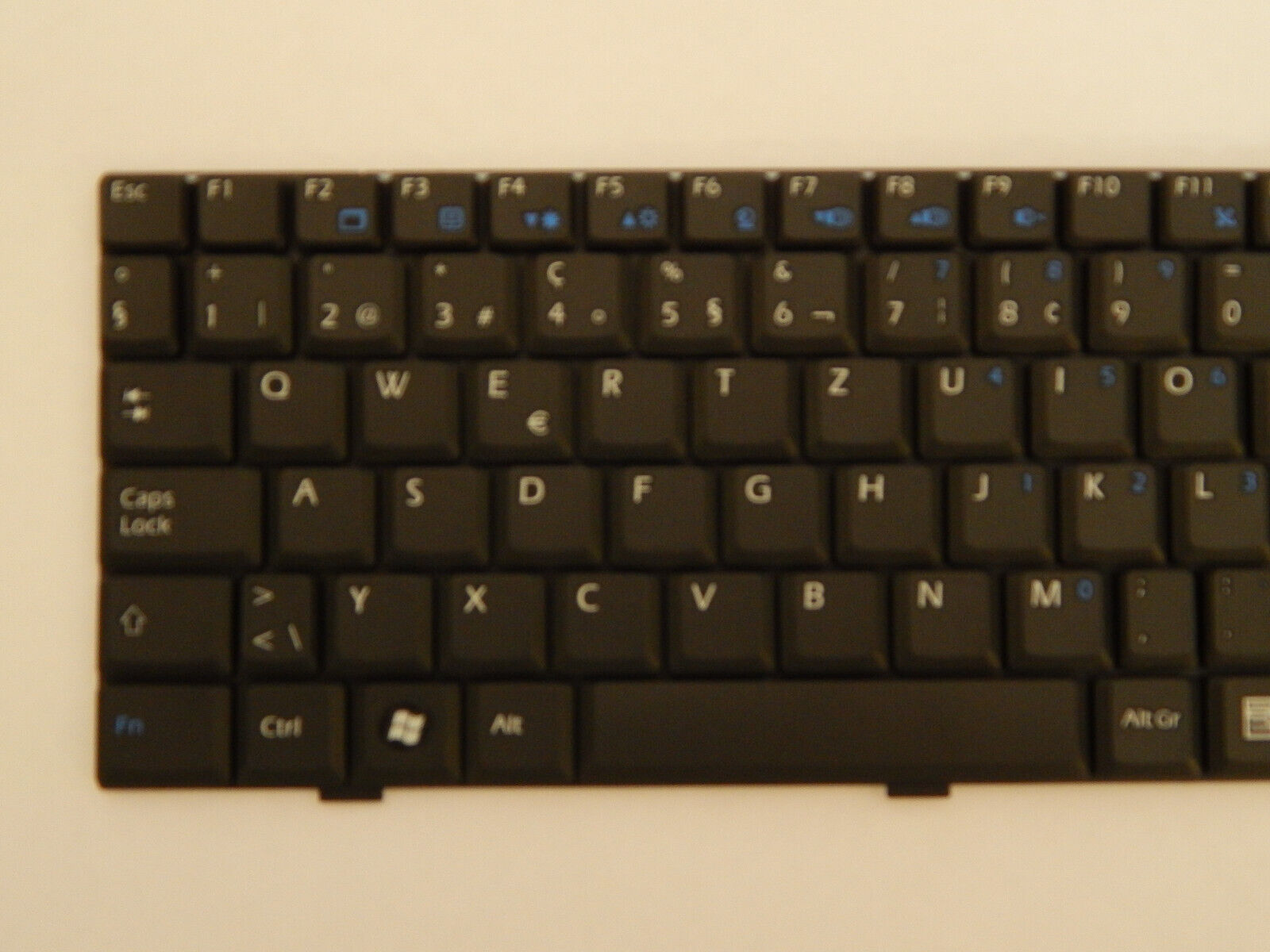 Laptop Tastatur Universal QWERTZ Layout Laptoptastatur Notebook Einbau Tastatur